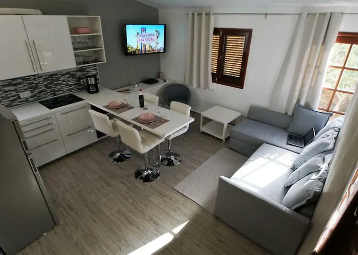 Отель Premium Bungalow - Vegas Golf Маспаломас